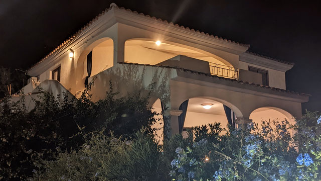 Casa Zeralda a Budoni in Sardegna di sera